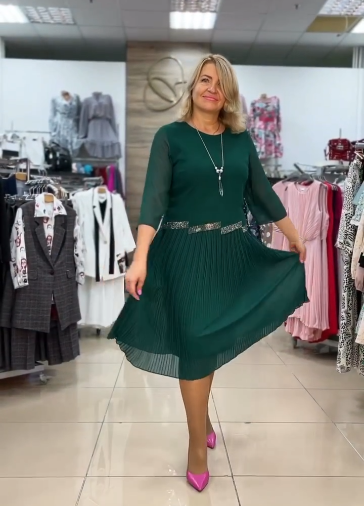 MIRA ELEGANT PLEATED BREATHABLE DRESS