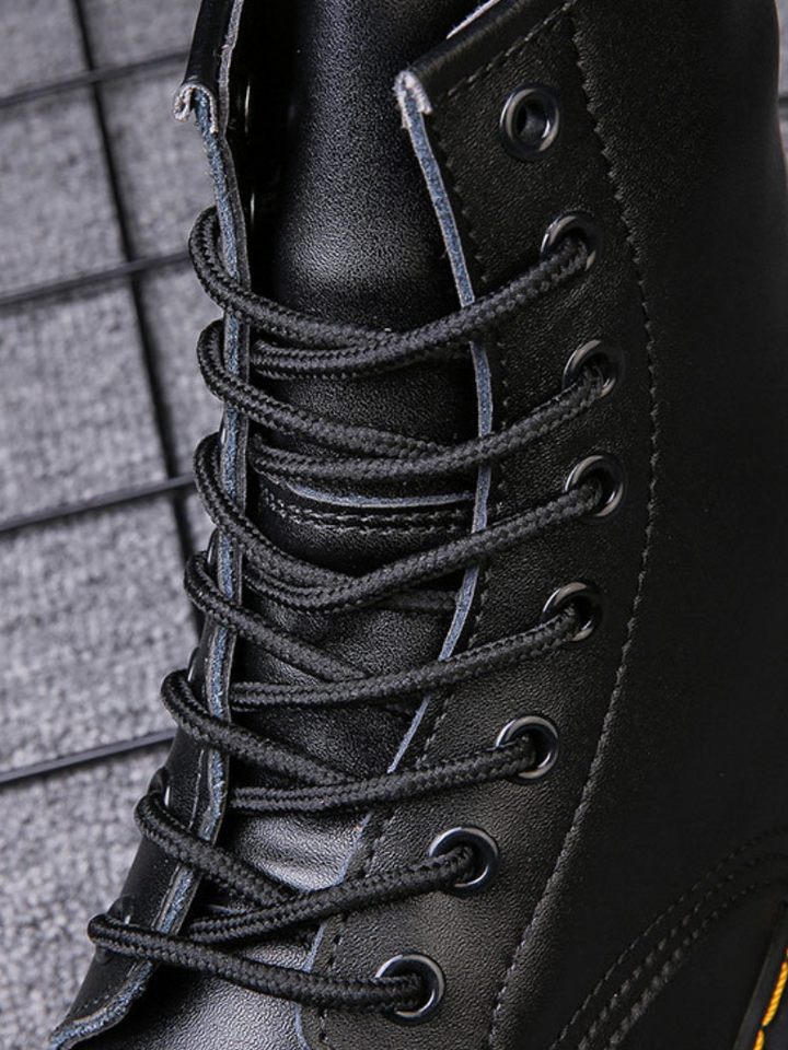 ISLA LACE-UP BOOT