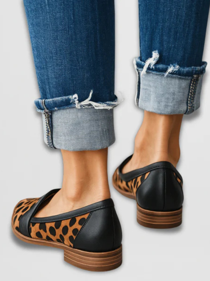 RHEA SUEDE FLATS