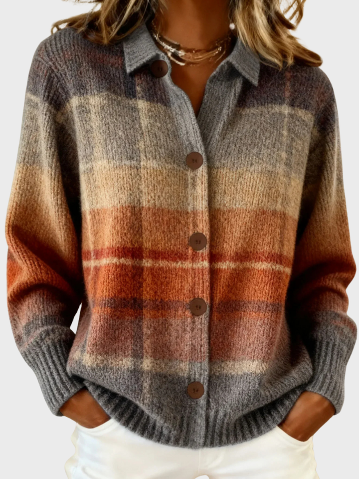 VICTORIA RETRO PLAID SWEATER