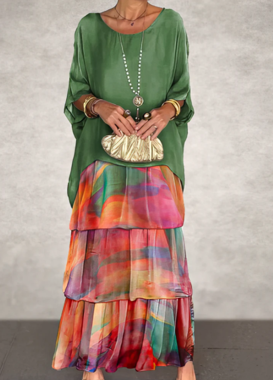 CAROLINE ELEGANT FLOWING MAXI DRESS