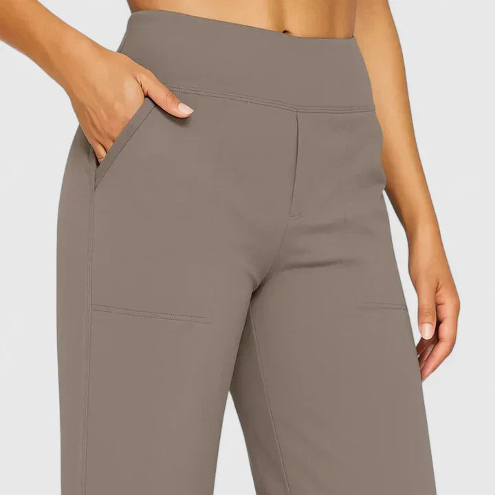 JASMYNNE COMFORTABLE PANTS